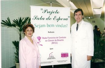 Inauguração do Projeto Sala de Espera em 2001